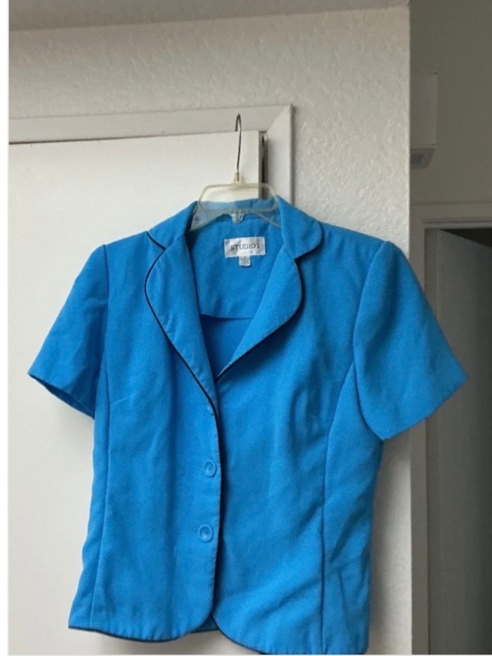 Studio One Y2K short sleeved blue jacket